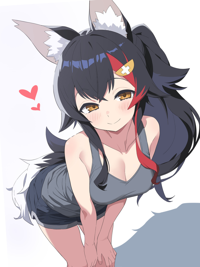 alternate_costume animal_ear_fluff animal_ears bare_shoulders black_hair black_shorts blush breasts cleavage closed_mouth female flipped_hair grey_tank_top hair_between_eyes hair_ornament hairclip heart highres hiroikara_(smhong04) hololive long_hair looking_at_viewer multicolored_hair ookami_mio ponytail red_hair shorts simple_background smile streaked_hair tail tank_top very_long_hair virtual_youtuber wolf_ears wolf_girl wolf_tail yellow_eyes