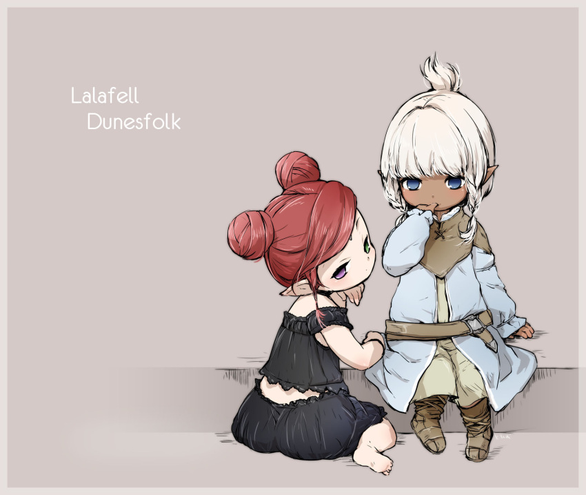 2girls bad_id bad_pixiv_id barefoot bloomers blue_eyes boots braid character_name dark-skinned_female dark_skin double_bun final_fantasy final_fantasy_xiv finger_in_own_mouth full_body green_eyes hair_bun heterochromia highres lalafell multiple_girls photoshop_(medium) pointy_ears purple_eyes red_hair sitting soles toroshio twin_braids underwear warrior_of_light_(ff14) white_hair