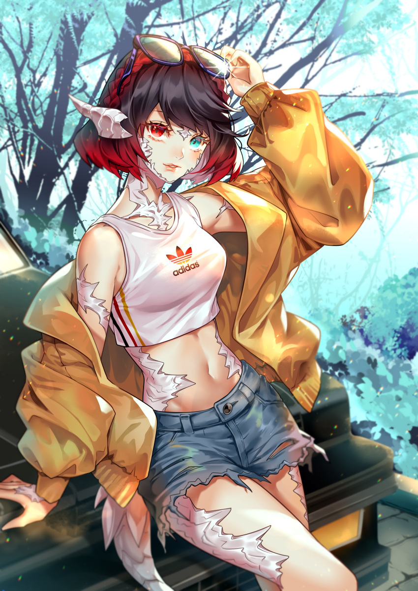 absurdres aqua_eyes arm_up au_ra black_hair blue_shorts breasts coat cowboy_shot crop_top female final_fantasy final_fantasy_xiv glint heterochromia highres horns ling_(doraling12) looking_at_viewer medium_breasts midriff multicolored_hair navel original outdoors red_eyes red_hair rei_(aurirei) scales second-party_source shirt short_hair shorts sleeveless sleeveless_shirt solo tree two-tone_hair warrior_of_light_(ff14) white_horns white_shirt yellow_coat