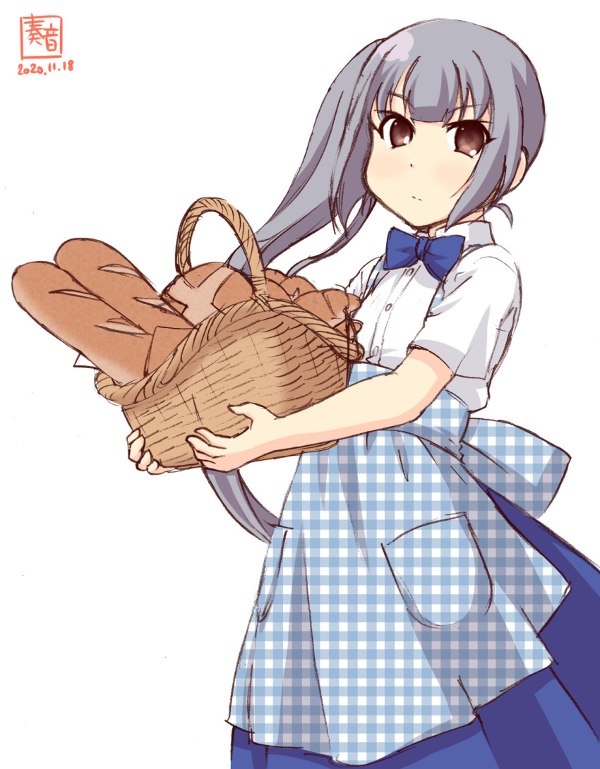 alternate_costume apron artist_logo baguette basket blue_apron blue_bow blue_bowtie blue_skirt blush bow bowtie bread checkered_apron checkered_clothes closed_mouth commentary_request dated employee_uniform feet_out_of_frame female flat_chest food gingham gingham_apron grey_hair high-waist_skirt highres holding holding_basket holding_food kanon_(kurogane_knights) kantai_collection kasumi_(kancolle) kobeya kobeya_uniform light_smile long_hair long_skirt looking_at_viewer plaid plaid_apron pocket shirt short_sleeves side_ponytail signature simple_background skirt solo standing uniform very_long_hair waitress white_background white_shirt yellow_eyes