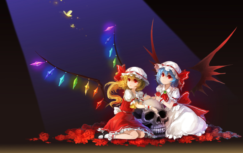 2girls ascot blonde_hair blue_hair brooch bug butterfly commentary_request flandre_scarlet flower_bed hat highres huazha01 jewelry long_hair multiple_girls photoshop_(medium) red_eyes remilia_scarlet short_hair siblings side_ponytail sisters skirt skirt_set skull smile touhou wings wrist_cuffs