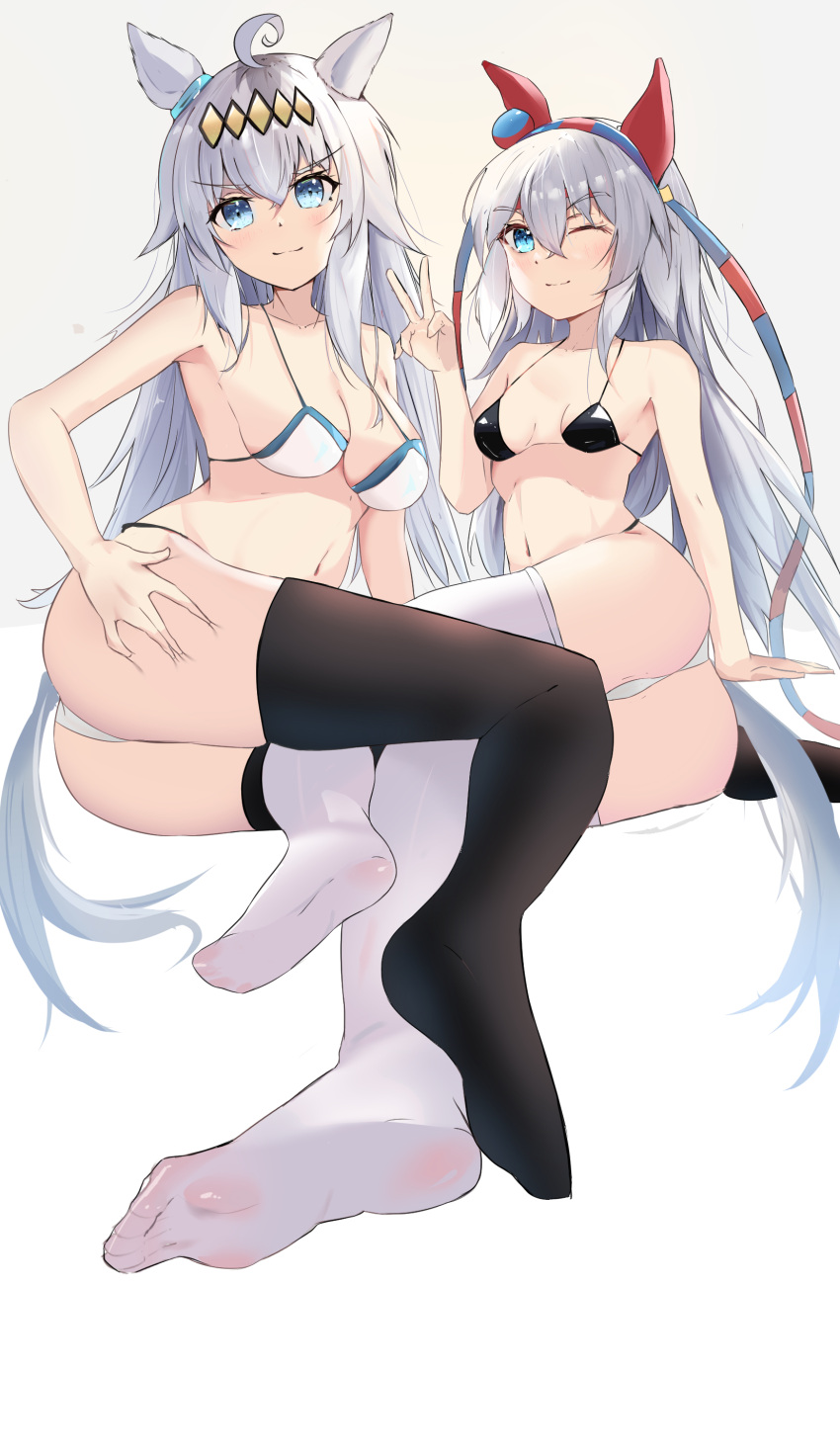 2girls absurdres ahoge animal_ears ass bikini black_bikini black_thighhighs blue_eyes blue_hairband breasts closed_mouth commentary_request ear_ornament feet grey_hair hair_between_eyes hair_ornament hairband hand_on_own_ass headband highres horse_ears horse_girl horse_tail large_breasts long_hair multicolored_hair multiple_girls oguri_cap_(umamusume) one_eye_closed purin_inu red_hairband simple_background small_breasts smile soles streaked_hair swimsuit tail tamamo_cross_(umamusume) thighhighs two-tone_hairband umamusume v v-shaped_eyebrows very_long_hair white_background white_bikini white_thighhighs