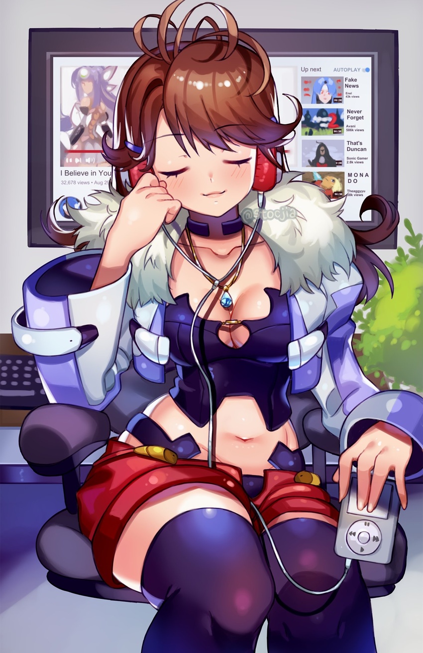 :3 ardainian_soldier breasts brown_hair chair cleavage commentary_request computer computer_keyboard crop_top cropped_jacket digital_media_player dunban_(xenoblade) feet_out_of_frame female fur_trim glasses headphones highres indoors ipod kos-mos lips long_hair medium_breasts meme midriff mokkos navel office_chair red_shorts shion_uzuki shorts shulk_(xenoblade) sitting smile solo swivel_chair thighhighs xenoblade_chronicles_(series) xenoblade_chronicles_1 xenoblade_chronicles_2 xenosaga yagi_(kyuhyun) youtube