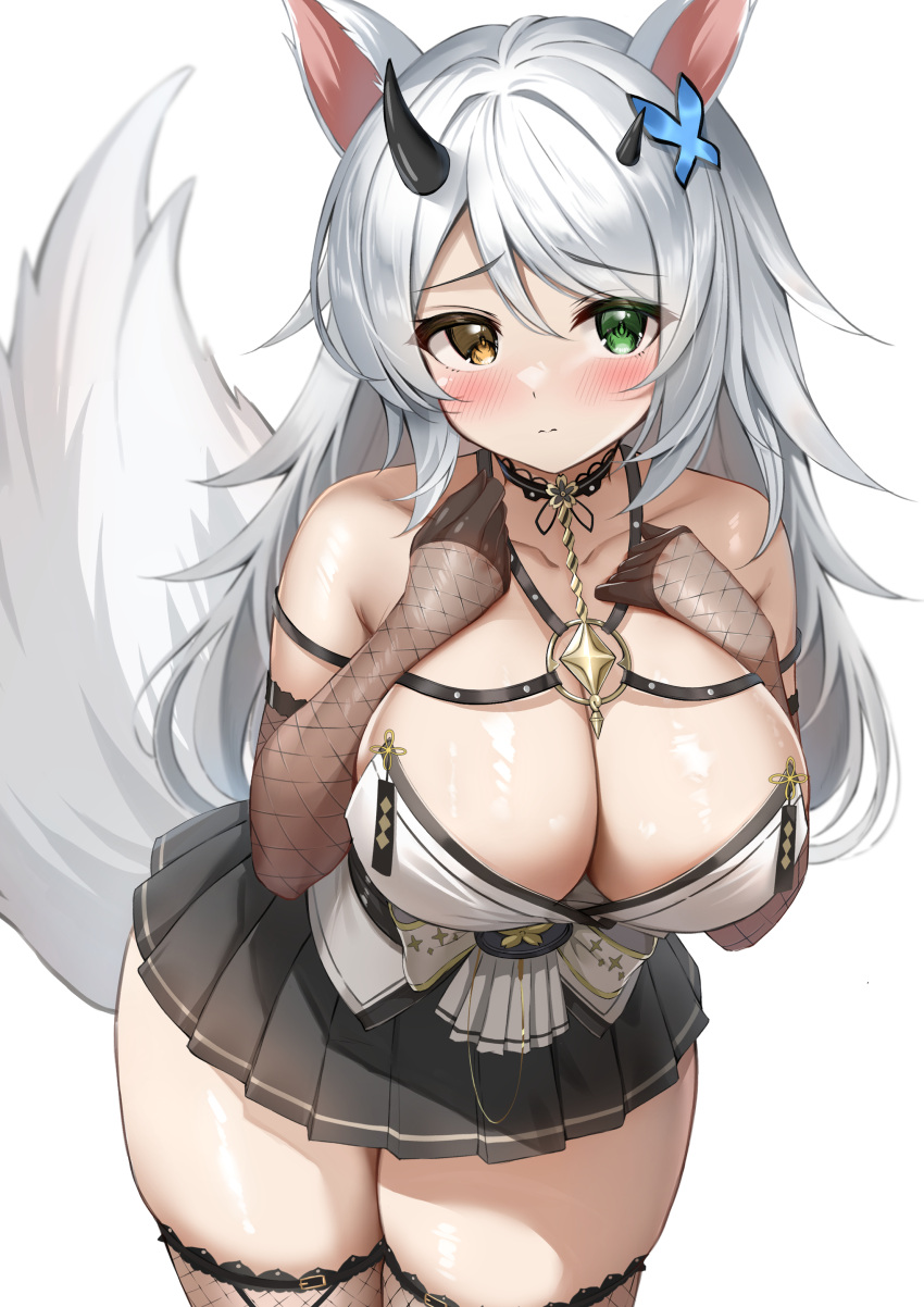 absurdres animal_ears asymmetrical_horns azur_lane black_horns black_skirt blush breast_suppress breasts brown_gloves cleavage closed_mouth collarbone commission cosplay cowboy_shot elbow_gloves female fishnet_gloves fishnet_thighhighs fishnets fox_ears fox_girl fox_tail gloves green_eyes grey_hair hair_between_eyes heterochromia highres horns large_breasts leaning_forward long_hair looking_at_viewer mahiro_(mahiron1062) microskirt orange_eyes original owari_(azur_lane) shirt simple_background skeb_commission skirt solo split_mouth strapless strapless_shirt swept_bangs tail thighhighs uneven_horns white_background white_shirt