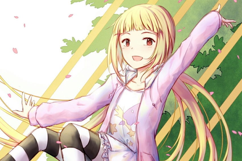 alice_to_zouroku arm_up blonde_hair blunt_bangs day female kashimura_sana long_hair long_sleeves looking_at_viewer outdoors petals red_eyes sitting skirt solo striped_clothes striped_thighhighs thighhighs white_skirt xing_muhen