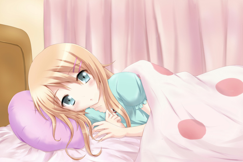 aqua_eyes bed brown_hair commentary_request female highres kilias kousaka_kirino long_hair lying on_side ore_no_imouto_ga_konna_ni_kawaii_wake_ga_nai pillow solo