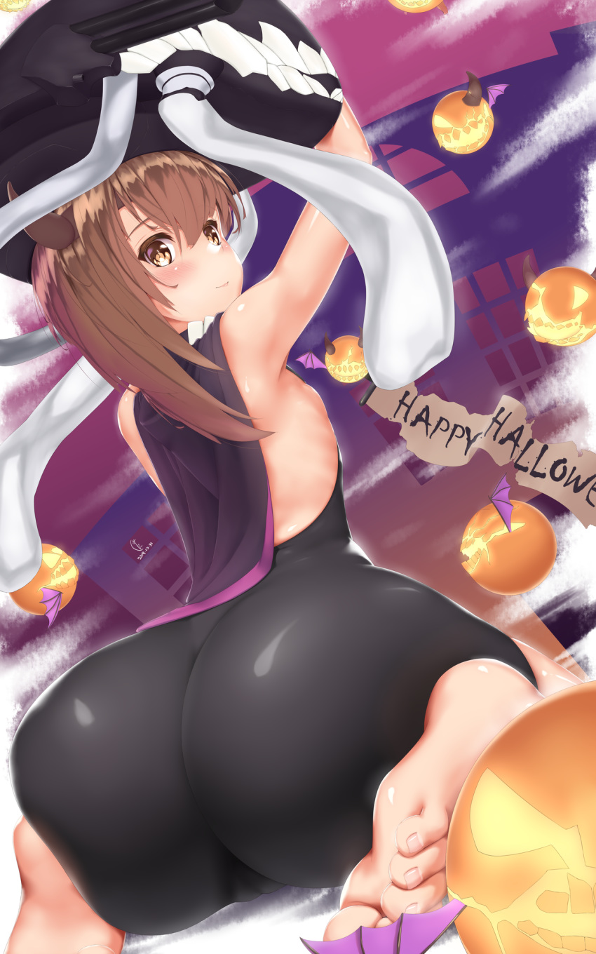 alternate_costume ass ass_focus blush breasts brown_eyes brown_hair cosplay etsunami_kumita female gradient_background halloween happy_halloween highres kantai_collection looking_at_viewer pumpkin short_hair sitting small_breasts solo taihou_(kancolle) wo-class_aircraft_carrier wo-class_aircraft_carrier_(cosplay)