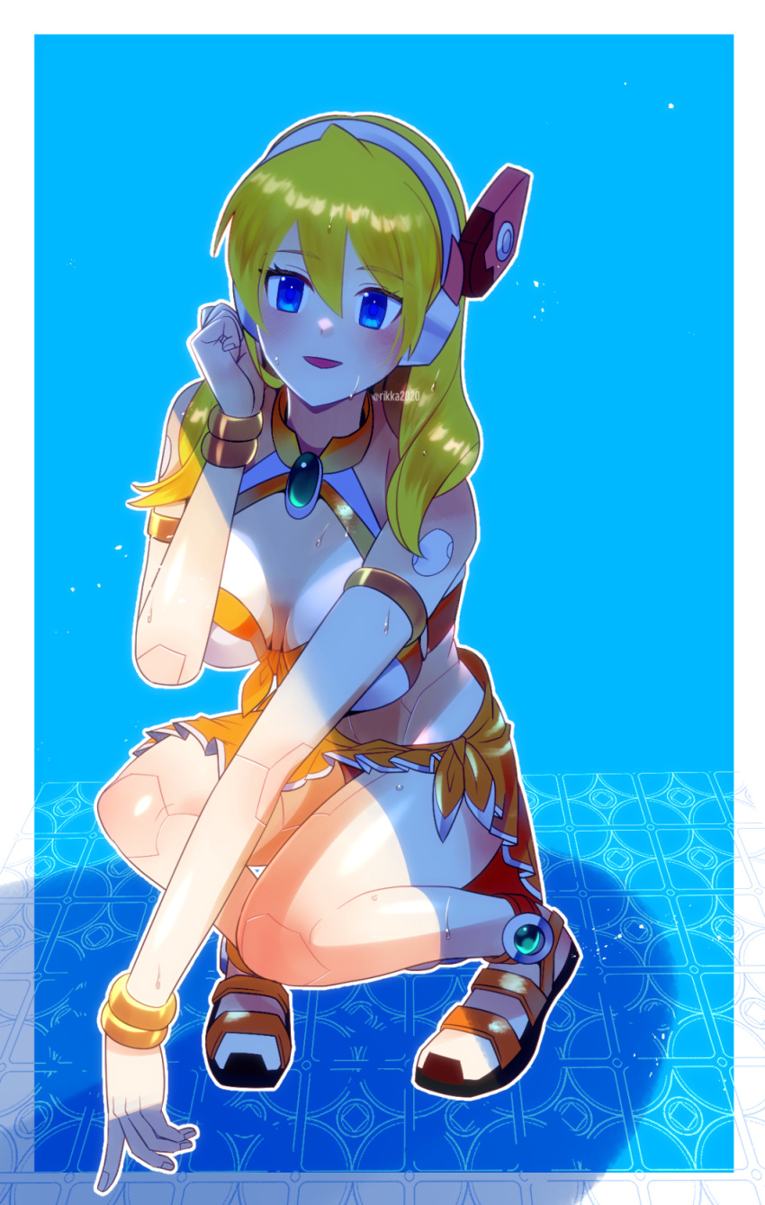 alia_(mega_man) bikini blonde_hair blue_background blue_eyes blush border breasts female highres large_breasts medium_hair mega_man_(series) mega_man_x_(series) mega_man_x_dive official_alternate_costume orange_bikini orange_sarong rikka_(user_hruv2435) robot_girl sarong shadow solo swimsuit white_border