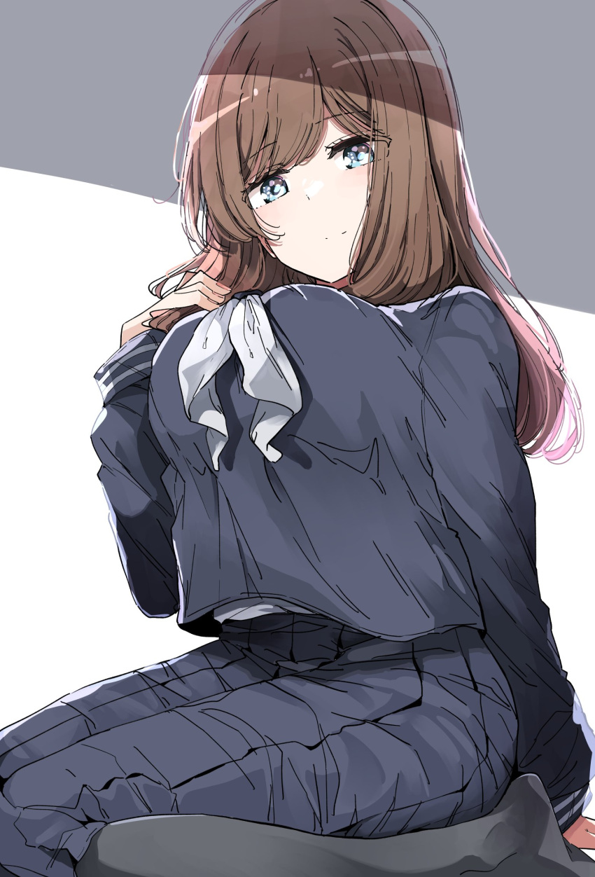 black_pantyhose blue_eyes blue_skirt breasts brown_hair female hand_in_own_hair hibike!_euphonium highres kuroe_mayu large_breasts long_hair long_skirt looking_at_viewer neckerchief nyoijizai pantyhose pleated_skirt school_uniform serafuku sitting skirt solo white_neckerchief