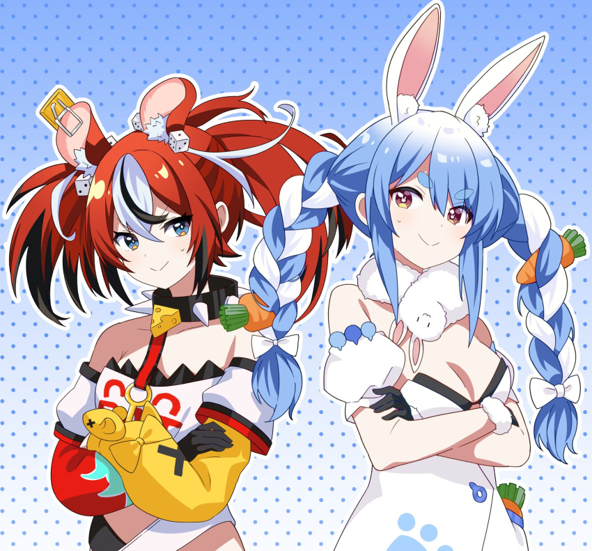 2girls animal_ear_fluff animal_ears asymmetrical_sleeves black_gloves black_hair blue_background blue_eyes blue_hair bow braid breasts carrot_hair_ornament cheese cleavage closed_mouth coat collar commentary_request crop_top detached_sleeves dice_hair_ornament don-chan_(usada_pekora) dot_nose eyes_visible_through_hair food food-themed_hair_ornament fur-trimmed_gloves fur_trim gloves gradient_background hair_between_eyes hair_ornament hakos_baelz hakos_baelz_(1st_costume) highres hololive hololive_english hutaba_haru long_hair long_sleeves looking_at_viewer medium_breasts medium_hair midriff mismatched_sleeves mouse_ears multicolored_hair multiple_girls official_art polka_dot polka_dot_background puffy_short_sleeves puffy_sleeves rabbit_girl red_hair shirt short_sleeves sidelocks single_glove smile spiked_collar spikes strapless sweat swiss_cheese thick_eyebrows twin_braids upper_body usada_pekora usada_pekora_(1st_costume) virtual_youtuber white_coat white_hair white_shirt yellow_bow yellow_eyes