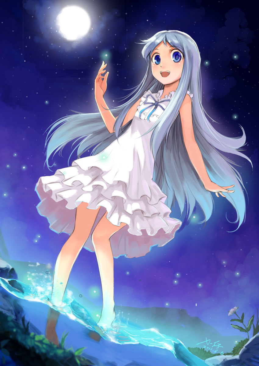 :d ano_hi_mita_hana_no_namae_wo_bokutachi_wa_mada_shiranai. barefoot blue_eyes chinese_commentary commentary_request dress dutch_angle female full_moon grey_hair highres honma_meiko long_hair moon night open_mouth partially_underwater_shot photoshop_(medium) signature sky sleeveless sleeveless_dress smile solo star_(sky) starry_sky wading water x-boy