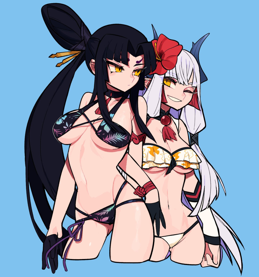 2girls bikini black_gloves blue_background blush breasts choker cleavage eyeliner fate/grand_order fate_(series) floral_print flower gloves grin hacco_mayu hair_flower hair_ornament hairband highres horns kiichi_hougen_(fate) kiichi_hougen_(pinky_beach)_(fate) locked_arms long_hair makeup multiple_girls navel one_eye_closed side_ponytail simple_background smile swimsuit taira_no_kagekiyo_(fate) taira_no_kagekiyo_(pinky_beach)_(fate) ushiwakamaru_(fate) very_long_hair white_hair yellow_eyes