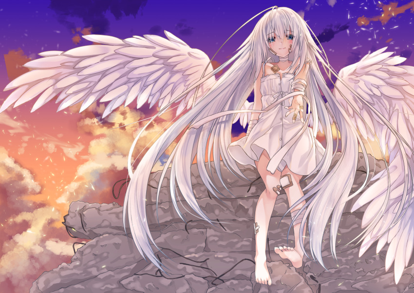 absurdres bandaged_arm bandages bandaid bandaid_on_cheek bandaid_on_face bandaid_on_hand bandaid_on_knee bandaid_on_leg bare_shoulders barefoot blue_eyes closed_mouth cloud cloudy_sky collarbone commentary dress feathered_wings female hair_between_eyes highres hinamushi_(shokuyou) long_hair original sky sleeveless sleeveless_dress smile soles solo sunset very_long_hair white_dress white_hair white_wings wings