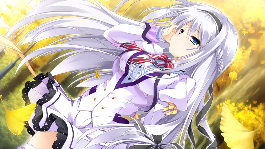 amagi_sakuya blue_eyes ensemble_(company) game_cg leaves long_hair otome_ga_irodoru_koi_no_essence school_uniform white_hair