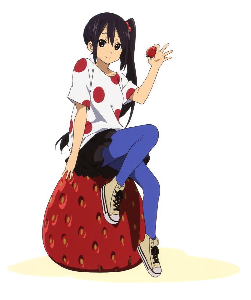 absurdres alternate_hairstyle blue_pantyhose female food fruit full_body hair_bobbles hair_ornament highres horiguchi_yukiko k-on! listen!! long_hair nakano_azusa official_art oversized_object pantyhose polka_dot scan shoes side_ponytail simple_background solo strawberry white_background