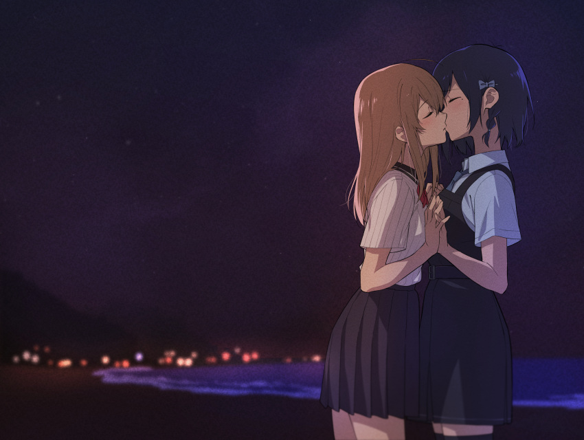 2girls amano_konatsu beach black_skirt blue_bow blue_hair bow braid brown_hair closed_eyes commentary_request commission gulim hairbow highres honami_koyuki interlocked_fingers kissing long_hair mole mole_under_eye multiple_girls nettaigyo_wa_yuki_ni_kogareru night night_sky ocean outdoors pixiv_commission short_hair single_braid skirt sky standing thighhighs yuri zettai_ryouiki