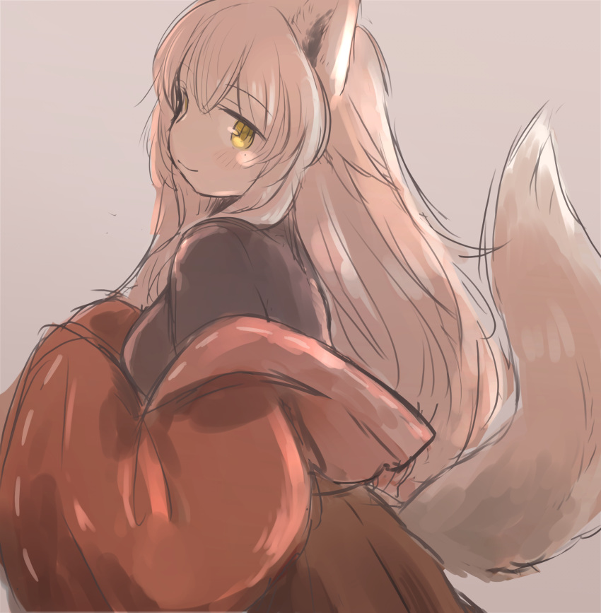 animal_ears bad_id bad_pixiv_id black_shirt blush brown_hakama brown_kimono closed_mouth female from_side grey_background hair_between_eyes hakama hakama_skirt highres japanese_clothes kimono light_brown_hair long_hair long_sleeves looking_at_viewer looking_to_the_side mole mole_under_eye off_shoulder original ribbon-trimmed_sleeves ribbon_trim shirt simple_background skirt smile solo tail tail_raised tsukiori very_long_hair wide_sleeves yellow_eyes