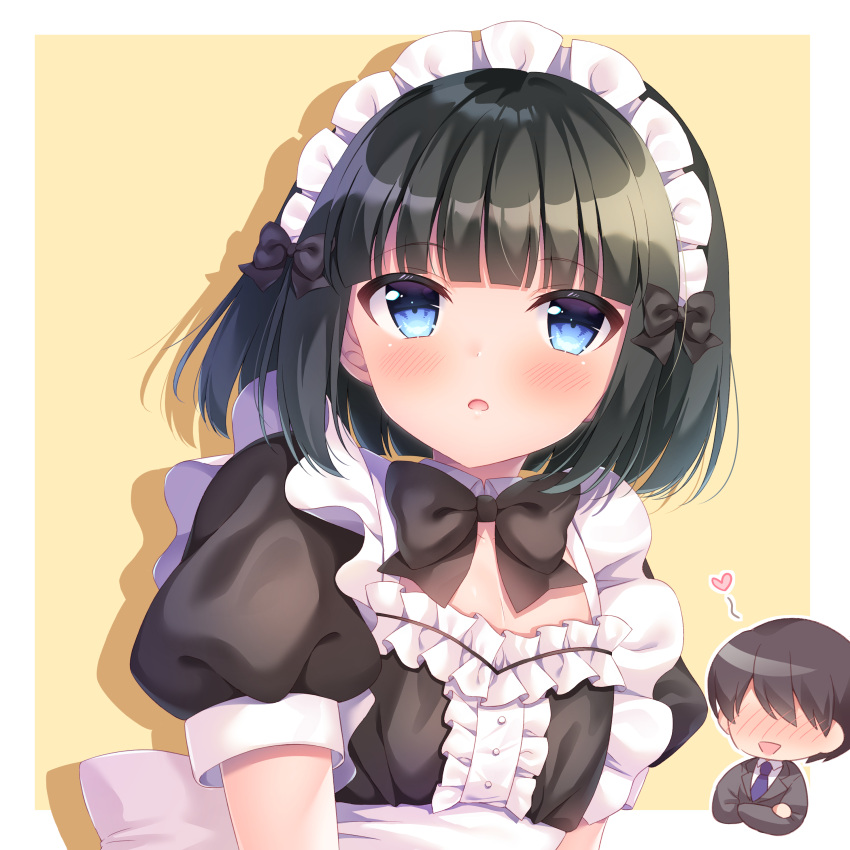 2boys absurdres alternate_costume black_dress black_hair blue_eyes blunt_bangs blush bob_cut chibi crossdressing dress enmaided faceless faceless_male formal heart highres idolmaster idolmaster_side-m kagura_rei looking_at_viewer maid maid_headdress male_focus multiple_boys necktie open_mouth otoko_no_ko producer_(idolmaster) puffy_short_sleeves puffy_sleeves rayuse short_sleeves simple_background smile suit yellow_background