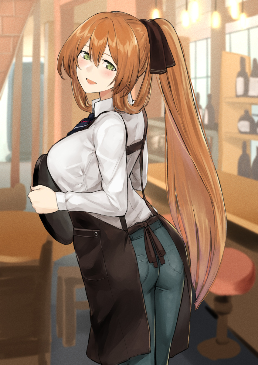 :d alternate_costume apron ass blush bow breasts brown_apron brown_bow brown_hair commentary_request female from_side girls'_frontline green_eyes green_pants hair_between_eyes hair_rings hairbow highres holding holding_tray large_breasts long_hair looking_at_viewer looking_back open_mouth pants poco_(backboa) ponytail shirt sidelocks sidelocks_tied_back smile solo springfield_(girls'_frontline) tray very_long_hair waiter white_shirt