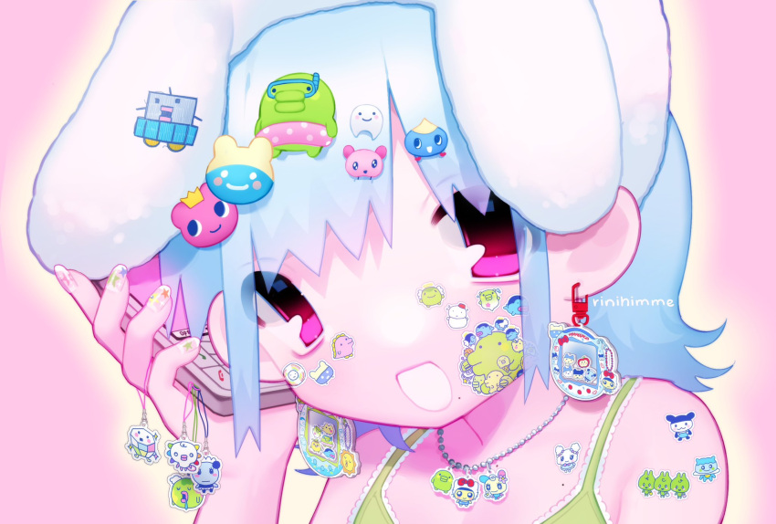 animal_ears animal_hat blue_hair character_charm character_request charm_(object) cosplay decora earrings fake_animal_ears female green_tank_top hat hello_kitty hello_kitty_(character) hello_kitty_(character)_(cosplay) highres holding holding_phone jewelry kuchipatchi looking_at_viewer mametchi memetchi necklace original phone pink_eyes rabbit_ears rabbit_hat rinihimme sanrio short_hair smile solo tamagotchi tamagotchi_(classic) tamagotchi_(virtual_pet) tamagotchi_connection tamagotchi_sei tank_top upper_body usahana usahana_(cosplay)