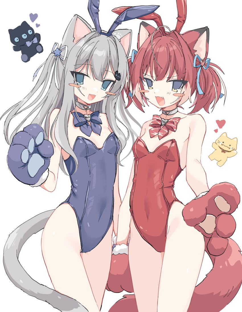 2girls :3 akami_karubi animal_ear_hairband animal_ears animal_hands bare_shoulders blue_bow blue_bowtie blue_eyes blue_leotard blush_stickers bow bowtie breasts cat_ears cat_girl cat_tail chibi chibi_inset choker cowboy_shot fake_animal_ears gloves grey_hair hairband hand_up heart heart_choker highleg highleg_leotard highres indie_virtual_youtuber leotard looking_at_viewer multiple_girls nachoneko oerba_yun_fang open_mouth paw_gloves playboy_bunny rabbit_ear_hairband rabbit_ears red_bow red_bowtie red_hair red_leotard sentouryoku_5 short_hair short_twintails side-by-side simple_background small_breasts smile standing strapless strapless_leotard tail twintails two_side_up virtual_youtuber