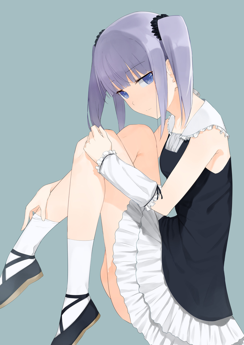 akitaka_akita blue_background blue_eyes blunt_bangs commentary_request detached_sleeves female gokukoku_no_brynhildr hair_ornament harnessed_(gokukoku_no_brynhildr) highres looking_at_viewer purple_hair simple_background sitting skirt socks solo tokou_nanami twintails white_skirt white_socks