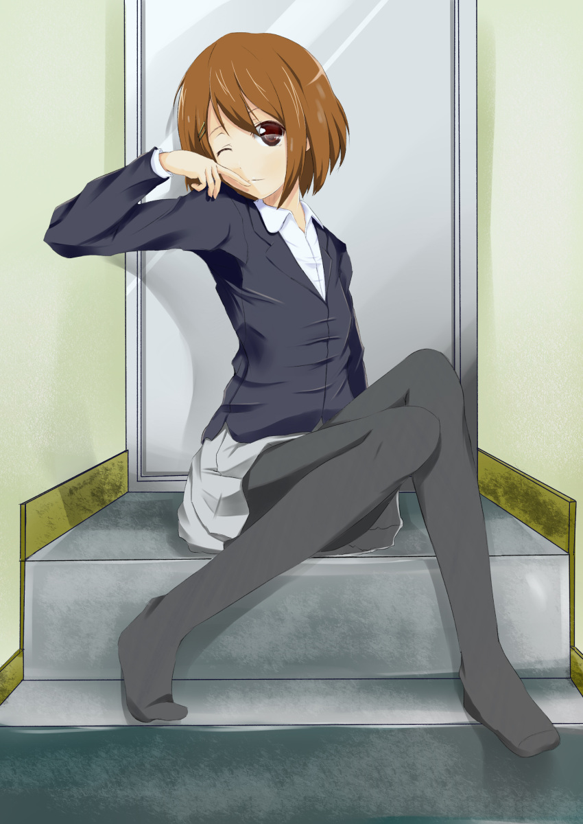 absurdres black_pantyhose blazer brown_eyes brown_hair commentary_request female hair_ornament hairclip hazuki_natena highres hirasawa_yui jacket k-on! legs one_eye_closed pantyhose sakuragaoka_high_school_uniform school_uniform short_hair sitting skirt smile solo