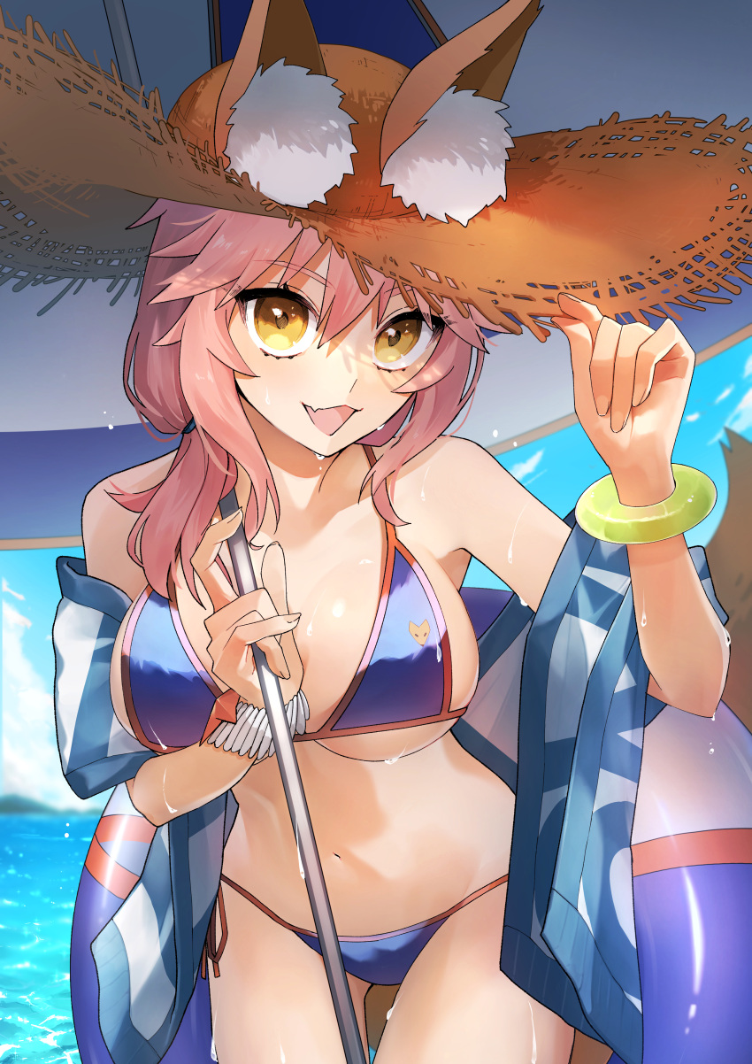 absurdres animal_ear_fluff animal_ears bare_shoulders beach_umbrella bikini blue_bikini blush bracelet breasts cleavage collarbone fate/grand_order fate_(series) female fox_ears fox_girl fox_tail hat highres innertube jewelry large_breasts long_hair looking_at_viewer navel noko_(meityoko73) open_mouth pink_hair sidelocks smile solo straw_hat swim_ring swimsuit tail tamamo_(fate) tamamo_no_mae_(swimsuit_lancer)_(fate) tamamo_no_mae_(swimsuit_lancer)_(second_ascension)_(fate) thighs umbrella yellow_eyes