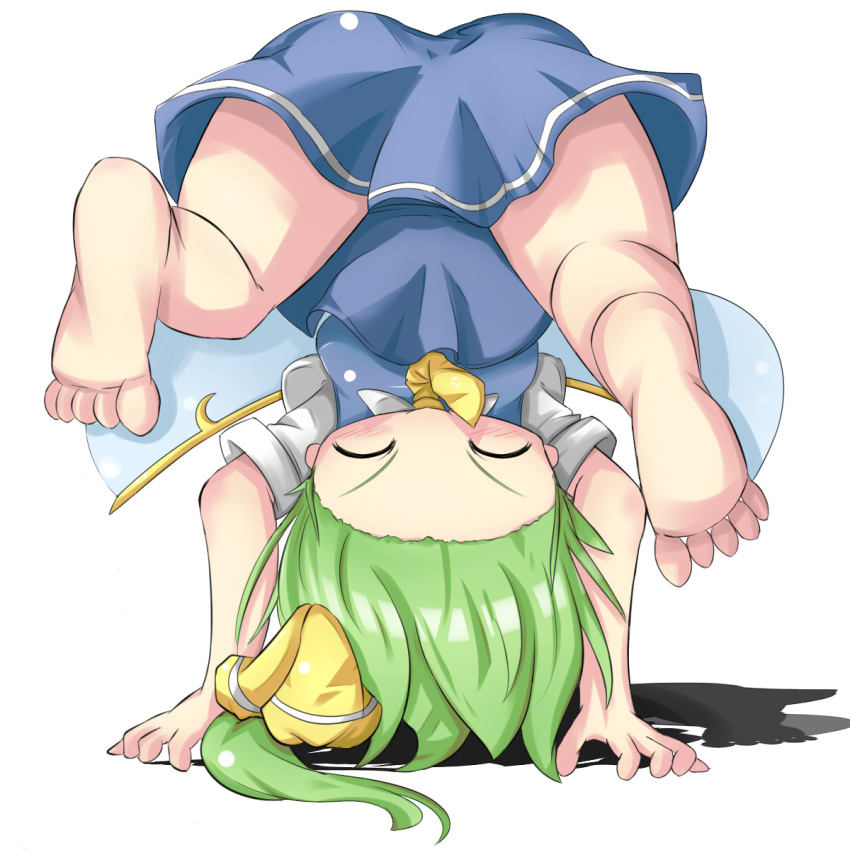 barefoot bow closed_eyes commentary_request daiyousei dress fairy_wings female green_hair hairbow handstand highres kikurage_(sugi222) side_ponytail solo touhou upside-down wings