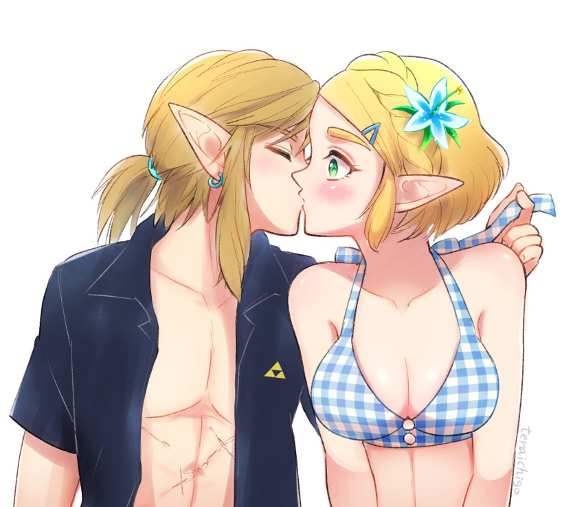 1boy artist_name bikini black_shirt blue_flower blush braid breasts checkered_bikini checkered_clothes cleavage collarbone crown_braid earrings female flower green_eyes grey_background hair_flower hair_ornament hairclip highres jewelry kissing large_breasts link looking_at_another open_clothes open_shirt ponytail princess_zelda profile shirt short_hair short_sleeves simple_background straight swimsuit teraichigo the_legend_of_zelda the_legend_of_zelda:_tears_of_the_kingdom upper_body white_flower