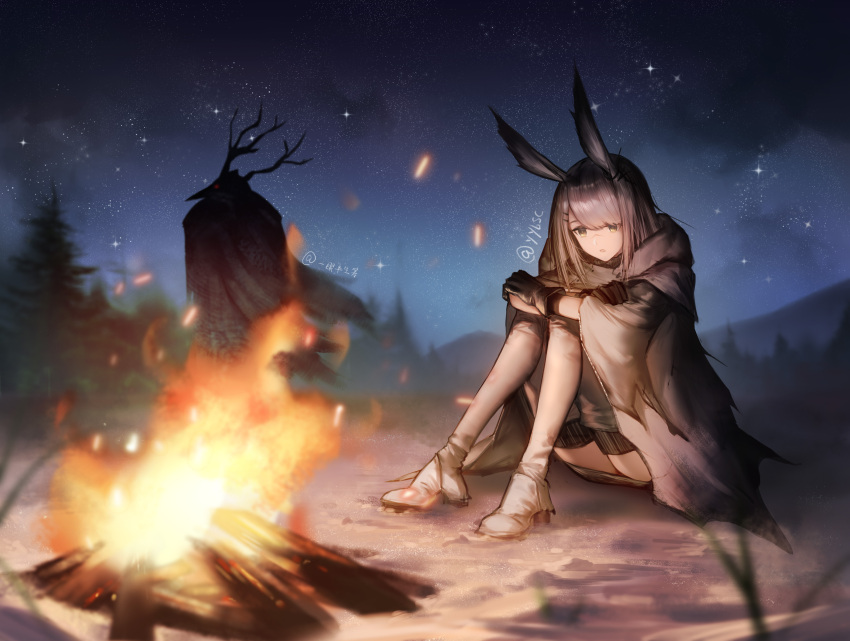 1boy absurdres animal_ears antlers arknights black_gloves black_sky blurry camping cape chinese_commentary commentary_request crossed_arms embers female fire frostnova_(arknights) gloves green_eyes grey_footwear grey_hair grey_thighhighs hair_ornament hairclip highres hood hood_down hooded_cape horns knees_up looking_at_viewer medium_hair night night_sky on_ground open_mouth outdoors patriot_(arknights) plant rabbit_ears rabbit_girl scar scar_on_face scar_on_nose shoes sitting sky star_(sky) thighhighs torn_cape torn_clothes tree yiyanbanshengchou