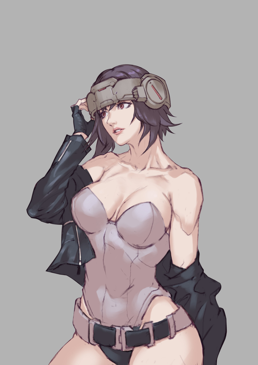 absurdres belt black_gloves black_jacket breasts cowboy_shot female fingerless_gloves ghost_in_the_shell gloves grey_background highres jacket kusanagi_motoko large_breasts leotard lips open_mouth purple_hair red_eyes short_hair solo unworn_jacket upper_body white_leotard zakuma