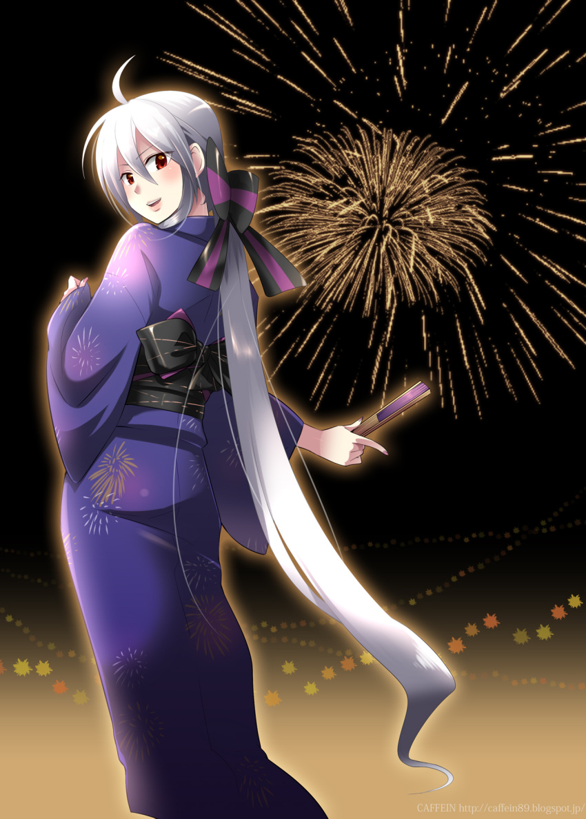 aerial_fireworks bow caffein commentary female fireworks folded_fan folding_fan from_behind hand_fan highres holding holding_fan japanese_clothes kimono long_hair looking_at_viewer looking_back open_mouth ponytail purple_kimono red_eyes smile solo striped_bow very_long_hair vocaloid white_hair yowane_haku yukata