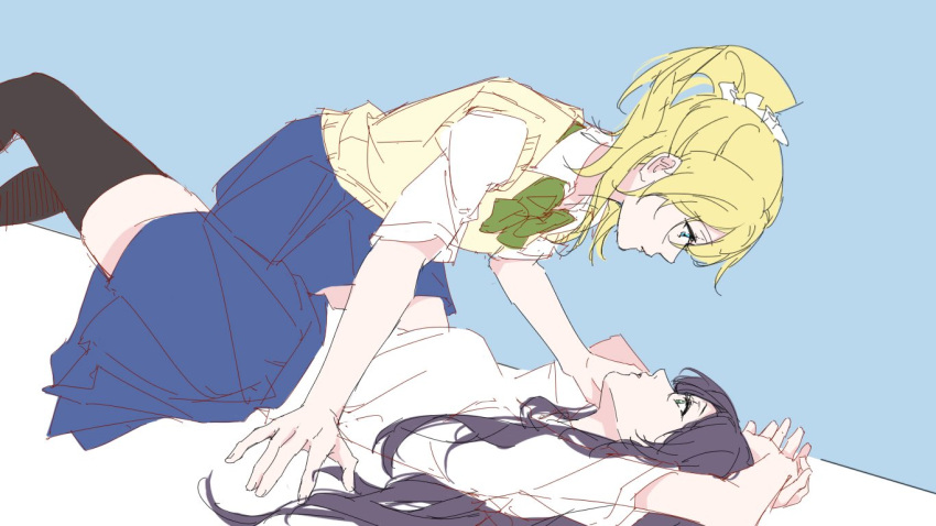 2girls ayase_eli black_thighhighs blonde_hair blue_background blue_eyes blue_skirt bow bowtie collared_shirt commentary_request green_bow green_bowtie green_eyes hair_ornament hair_scrunchie hand_on_another's_face k.jhitsugi love_live! love_live!_school_idol_project lying multiple_girls on_back otonokizaka_school_uniform ponytail purple_hair school_uniform scrunchie shirt simple_background skirt sweater_vest thighhighs tojo_nozomi white_shirt yellow_sweater_vest yuri