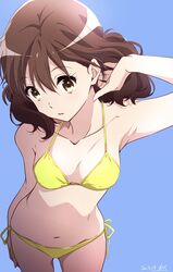  bikini blue_background breasts brooklyn brown_hair collarbone commentary_request cowboy_shot female from_above hibike!_euphonium highres looking_at_viewer navel nii_manabu oumae_kumiko short_hair side-tie_bikini_bottom small_breasts solo swimsuit yellow_bikini 