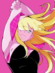  absurdres blonde_hair blue_eyes bodysuit earrings female floating_hair gwen_stacy highres jewelry looking_at_viewer marvel pink_background solo spider-gwen spider-man_(series) sushi_pizza_rrr 