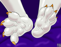  absurd_res anthro claws dragon feet foot_focus foot_shot glistening glistening_feet gold_claws hi_res immelmann male mythological_creature mythological_scalie mythology plantigrade purple_background scales scalie simple_background soles solo white_body white_scales 