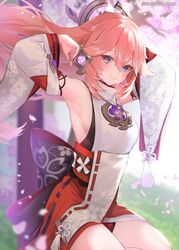  animal_ears armpits arms_up bare_shoulders blurry blurry_background blush breasts closed_mouth detached_sleeves earrings falling_petals female floating_hair fox_ears genshin_impact highres jewelry large_breasts long_hair looking_at_viewer petals pink_hair purple_eyes red_skirt shirt skirt sleeveless sleeveless_shirt smile solo suzuho_hotaru thighs white_shirt wide_sleeves yae_miko 