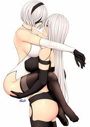  2b_(nier:automata) 2girls a2_(nier:automata) android armlet ass black_blindfold black_hairband black_shorts blindfold blue_eyes breasts cosplay covered_eyes cowboy_shot elbow_gloves gloves hairband highleg highleg_leotard highres joints large_breasts leg_lock leotard multiple_girls nier:automata nier_(series) no_blindfold painttool_sai_(medium) photoshop_(medium) robot_joints ryu_seung shorts standing standing_leg_lock tank_top thighhighs white_background white_hair white_leotard 