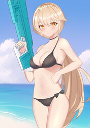  absurdres bare_shoulders beach bikini bingzhi_juzi black_bikini blonde_hair blue_sky blush breasts chinese_commentary cleavage closed_mouth collarbone commentary feet_out_of_frame female girls&#039;_frontline girls&#039;_frontline_2:_exilium hand_on_own_hip highres holding holding_water_gun long_hair looking_at_viewer medium_breasts navel ocean orange_eyes ots-14_(girls&#039;_frontline) outdoors simple_background sky solo standing swimsuit water_gun 