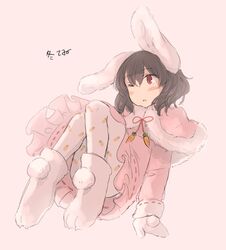  animal_ears bad_id bad_twitter_id black_hair blush_stickers capelet carrot_print dress female food_print full_body fur-trimmed_capelet fur-trimmed_dress fur_trim grey_background highres inaba_tewi long_sleeves mittens neck_ribbon one_eye_closed pantyhose parted_lips paw_shoes pink_capelet pink_dress pom_pom_(clothes) rabbit_ears red_eyes red_ribbon ribbon short_hair simple_background solo touhou translated tsukiori white_footwear white_pantyhose 