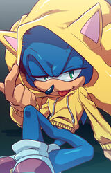  2013 anthro beckoning bedroom_eyes biped blue_body blue_fur clothing eulipotyphlan footwear fur gesture green_eyes half-closed_eyes hedgehog hoodie looking_at_viewer male mammal narrowed_eyes root8beat seducing_viewer seductive sega shoes sitting solo sonic_the_hedgehog sonic_the_hedgehog_(series) tongue tongue_out topwear yellow_clothing yellow_topwear 