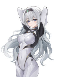  arms_behind_back black_hairband bodysuit closed_mouth covered_navel female firefly_(ar-26710)_(honkai:_star_rail) firefly_(honkai:_star_rail) foka_(beginner) grey_bodysuit grey_hair hair_between_eyes hairband highres honkai:_star_rail honkai_(series) long_hair multicolored_eyes official_alternate_costume simple_background smile solo white_background 