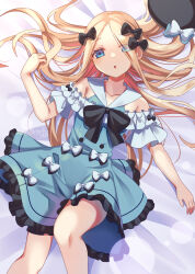  abigail_williams_(animejapan_2018)_(fate) abigail_williams_(fate) bare_shoulders beret black_bow black_hat blonde_hair blue_dress blue_eyes blush bow breasts dress fate/grand_order fate_(series) female forehead hairbow hat highres long_hair looking_at_viewer open_mouth parted_bangs ryofuhiko sleeveless sleeveless_dress small_breasts solo thighs white_bow 