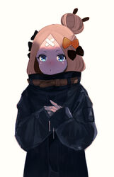  abigail_williams_(fate) abigail_williams_(traveling_outfit)_(fate) bandaid bandaid_on_face bandaid_on_forehead belt black_bow black_jacket blonde_hair blue_eyes blush bow breasts commentary_request crossed_bandaids fate/grand_order fate_(series) female forehead hair_bun hairbow high_collar highres itetuki jacket long_hair long_sleeves looking_at_viewer multiple_hair_bows official_alternate_costume open_mouth orange_belt orange_bow parted_bangs partial_commentary polka_dot polka_dot_bow single_hair_bun small_breasts solo white_background 