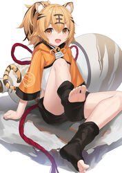  absurdres animal_ears azur_lane black_hair black_socks blonde_hair chinese_commentary commentary feet female fengxue full_body gourd highres hu_pen_(azur_lane) jacket multicolored_hair oerba_yun_fang open_mouth orange_jacket sitting skin_fang smile socks solo streaked_hair tail tiger_ears tiger_girl tiger_tail toeless_legwear toes yellow_eyes 