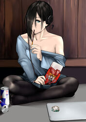  ? absurdres black_pantyhose blue_eyes blue_sweater can commentary crossed_legs eating energy_drink female food hair_over_one_eye headphones highres holding holding_food indian_style indoors kamura_(rain_prophet) long_bangs long_sleeves looking_at_viewer mole mole_above_eye mole_under_mouth off_shoulder on_floor original pantyhose pocky pupi_(rain_prophet) red_bull short_hair sitting skirt solo sweater 