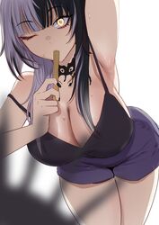  armpits black_camisole black_hair black_nails blurry blurry_foreground breasts camisole cleavage female grey_hair highres hololive hololive_english large_breasts leaning_forward multicolored_hair one_eye_closed popsicle_stick redi_(rasec_asdjh) shiori_novella shorts solo split-color_hair sweat virtual_youtuber white_background yellow_eyes yorick_(shiori_novella) 