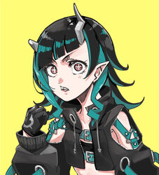  +_+ absurdres belt belt_bra black_gloves black_hair black_jacket blue_belt blue_hair blunt_bangs brown_eyes chest_belt clothing_cutout commentary_request cropped_jacket demon_girl demon_horns diagonal_bangs female flat_chest gloves highres horns jacket long_hair long_sleeves looking_at_viewer medium_bangs multicolored_hair nanashi_inc. oerba_yun_fang open_clothes open_jacket open_mouth panyatteria pointy_ears shishio_chris shishio_chris_(1st_costume) shoulder_cutout simple_background solo two-tone_hair upper_body virtual_youtuber yellow_background zipper 