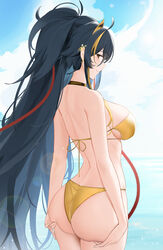  ahoge ass ass_support azur_lane bare_arms bare_back bare_shoulders bikini black_hair blonde_hair blue_sky breasts closed_mouth cowboy_shot day female from_behind gold_bikini halterneck hands_on_own_ass harbin_(azur_lane) harbin_(union_between_sea_and_sky)_(azur_lane) highres large_breasts long_hair looking_at_viewer looking_back median_furrow multicolored_hair ocean official_alternate_costume outdoors qing_wu red_ribbon ribbon sideboob sky smile solo streaked_hair string_bikini swimsuit two-tone_hair very_long_hair water 